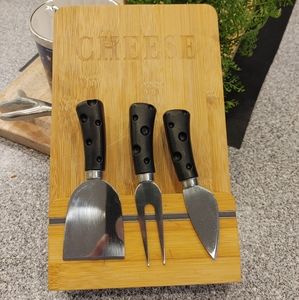 CHEESE BOARD MAGNETIC SET